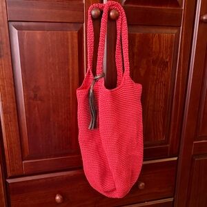Sanoma red Knit Tote Bag